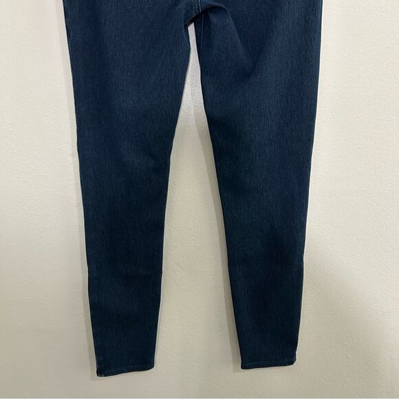 SPANX Jean-Ish Skinny Dark Wash Leggings Jeans Size Medium - Picture 11 of 12